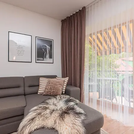 Juros Takas 公寓 帕兰加