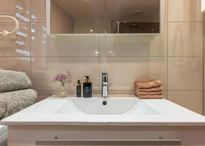 Juros Takas 公寓 *